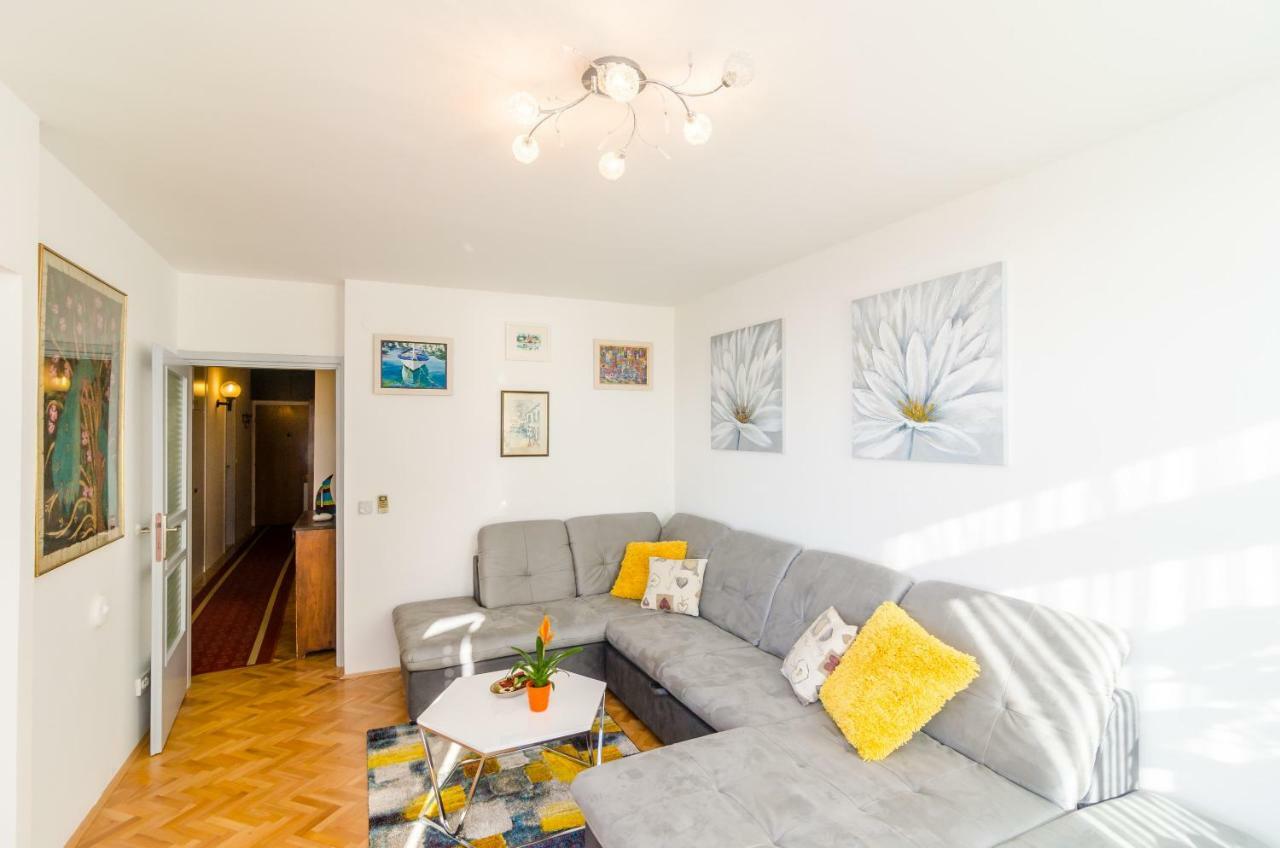 Sun City Apartment Dubrovnik Eksteriør bilde